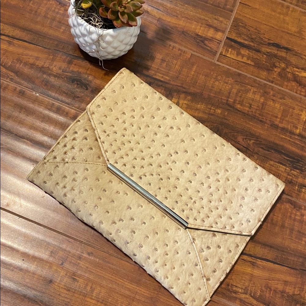 Faux ostrich light tan clutch